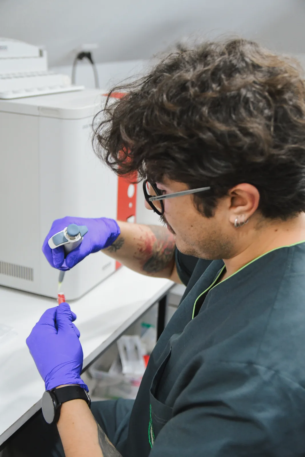 Laboratorio clínico propio de Hospital Veterinario Arrayán